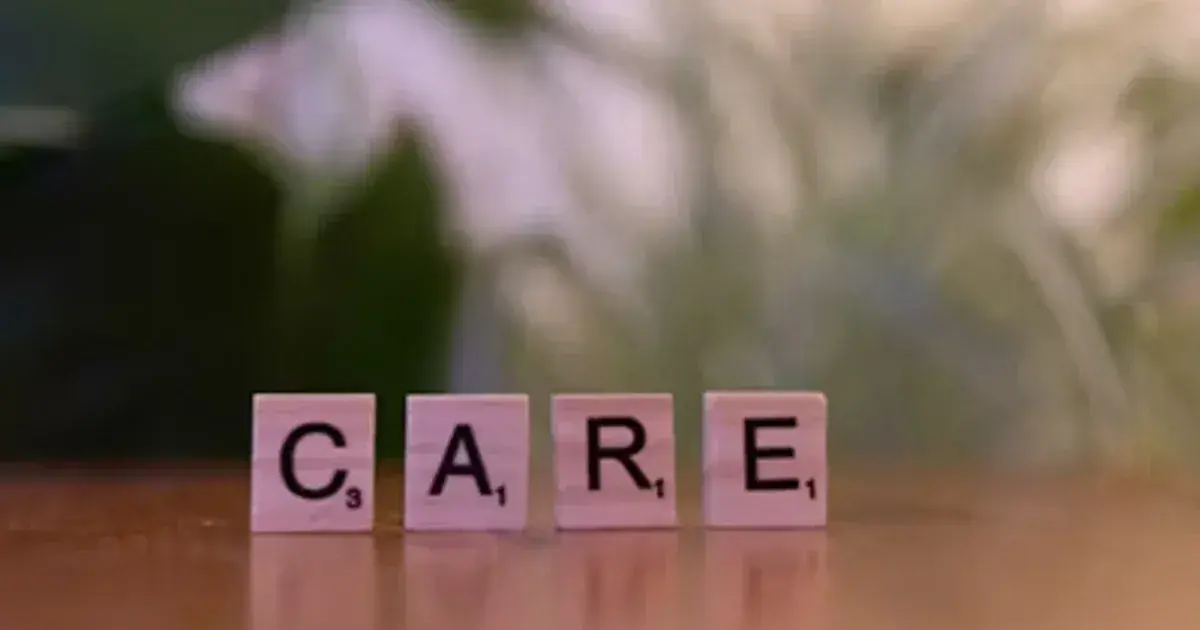 Veteran accessing urgent care at community facility